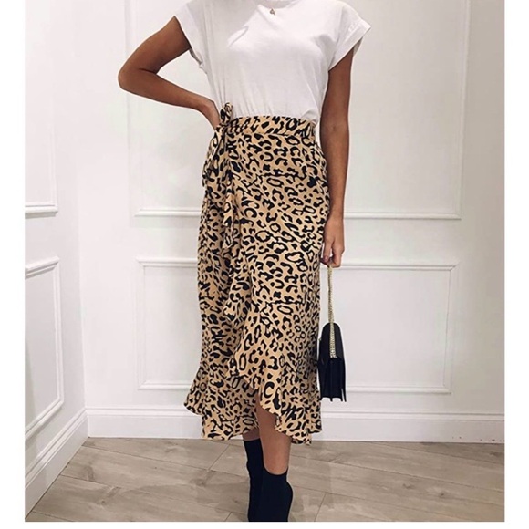 Cheetah Wrap Maxi HAUTE ROGUE | High Low Full Skirt - Picture 4 of 14